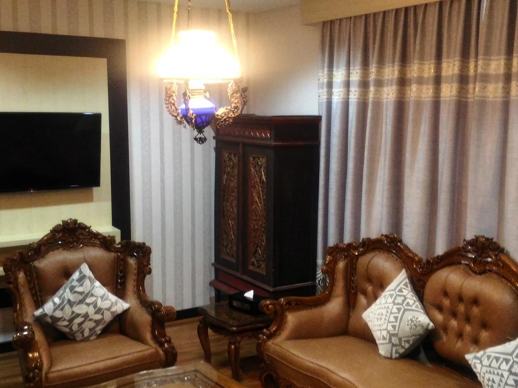 Hotel Grand Puri Saron Jogyakarta Zewnętrze zdjęcie