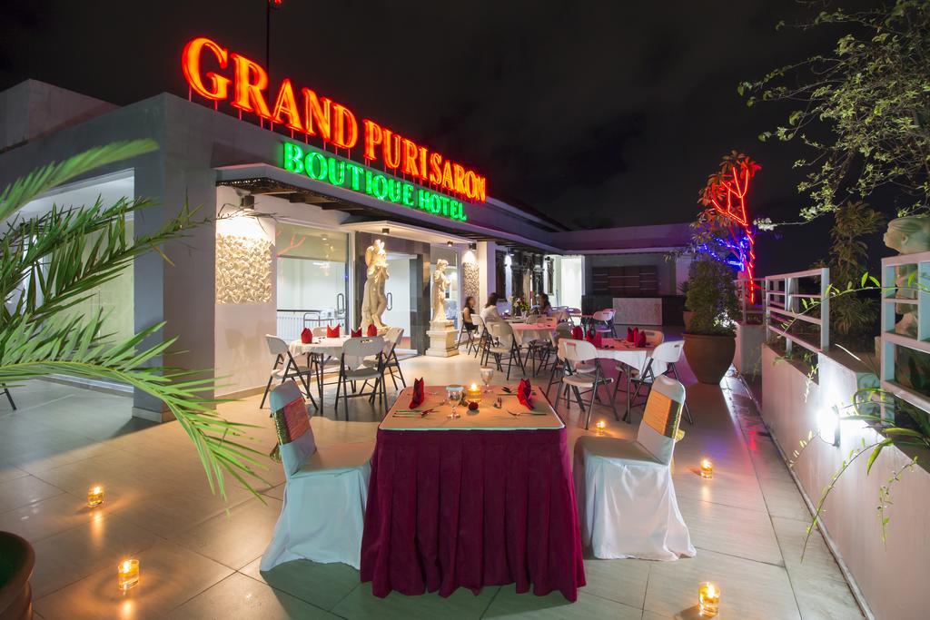 Hotel Grand Puri Saron Jogyakarta Zewnętrze zdjęcie