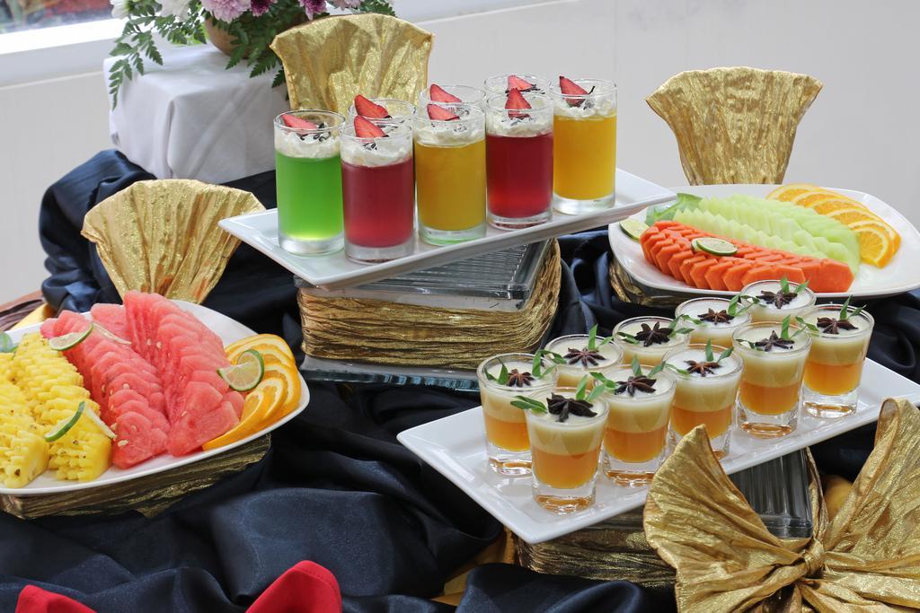 Hotel Grand Puri Saron Jogyakarta Zewnętrze zdjęcie