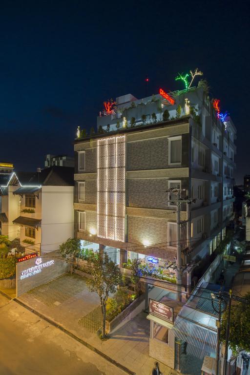 Hotel Grand Puri Saron Jogyakarta Zewnętrze zdjęcie