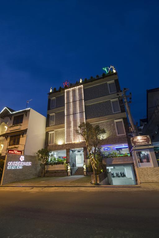 Hotel Grand Puri Saron Jogyakarta Zewnętrze zdjęcie